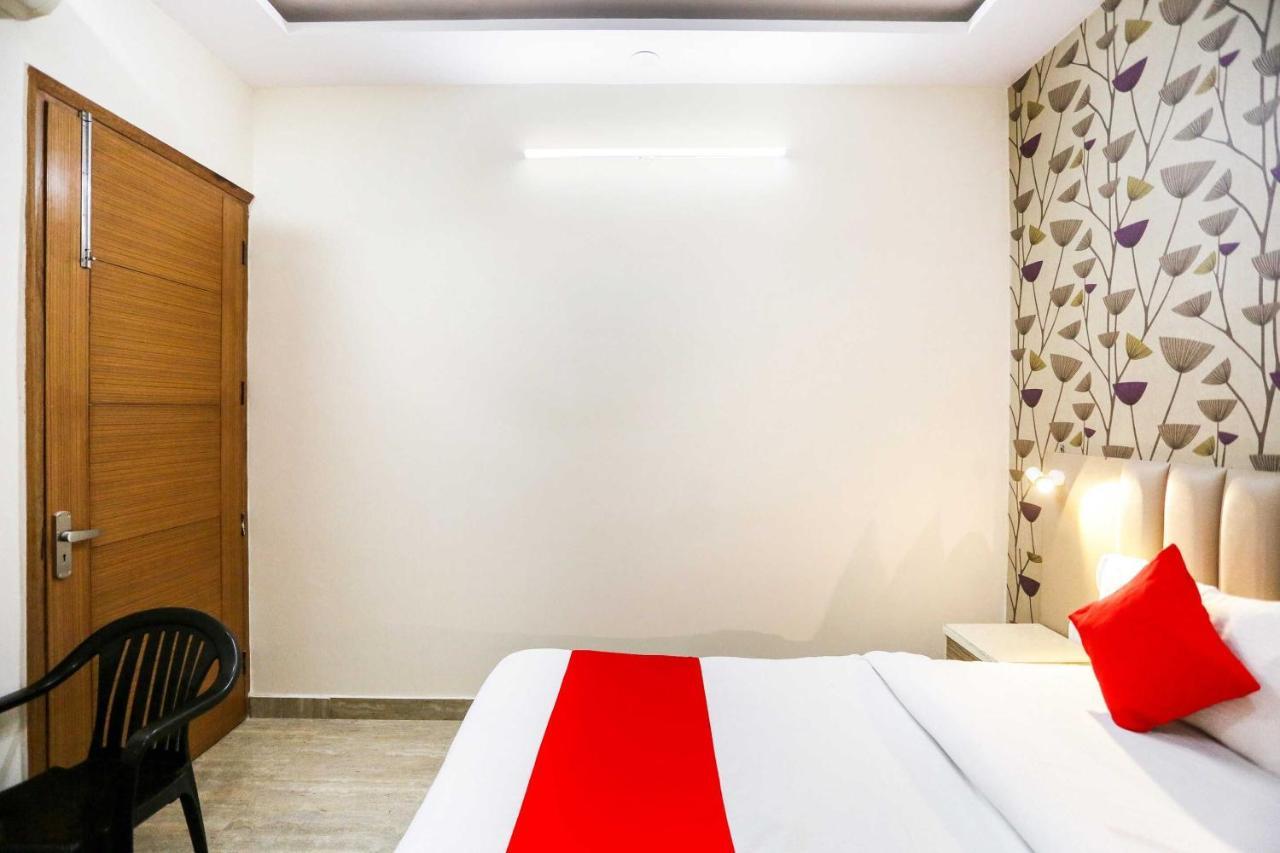 Hotel O Hotel Paradise Indraprastha Extérieur photo