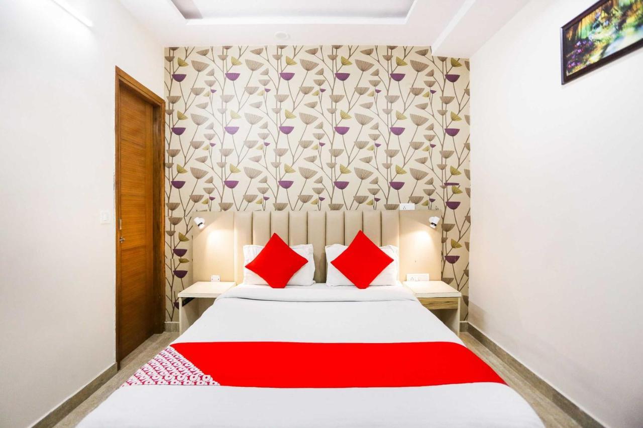 Hotel O Hotel Paradise Indraprastha Extérieur photo