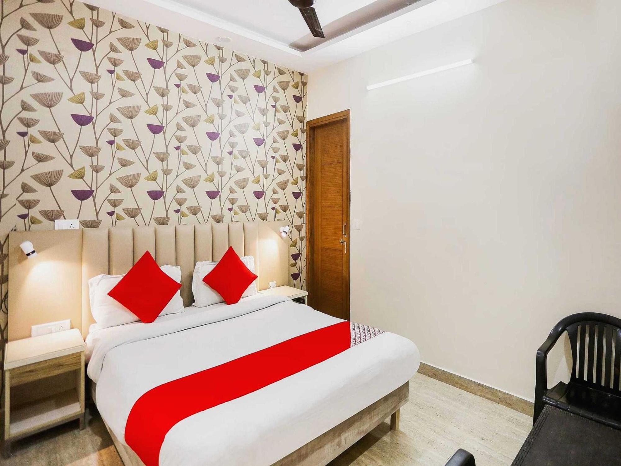 Hotel O Hotel Paradise Indraprastha Extérieur photo
