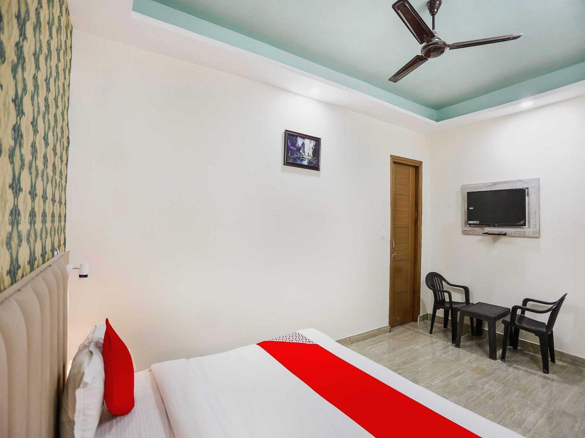 Hotel O Hotel Paradise Indraprastha Extérieur photo