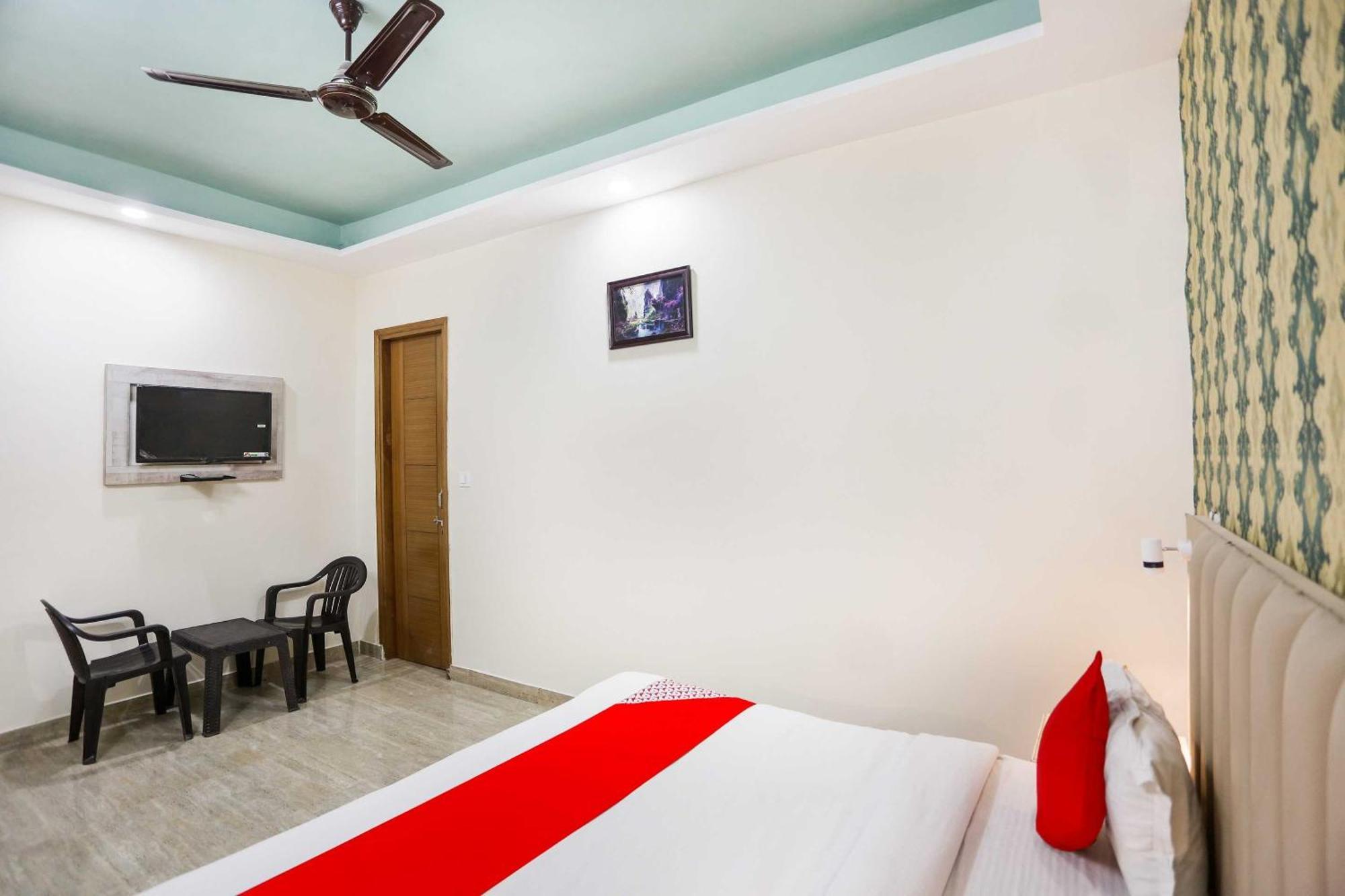 Hotel O Hotel Paradise Indraprastha Extérieur photo